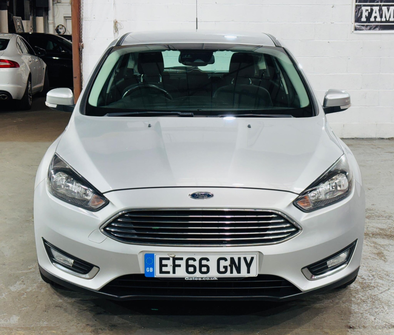 Used Ford Focus 2016 for sale - 76987910: Photo 2