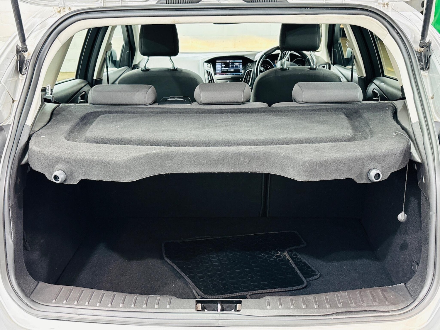 Used Ford Focus 2016 for sale - 76987910: Photo 33