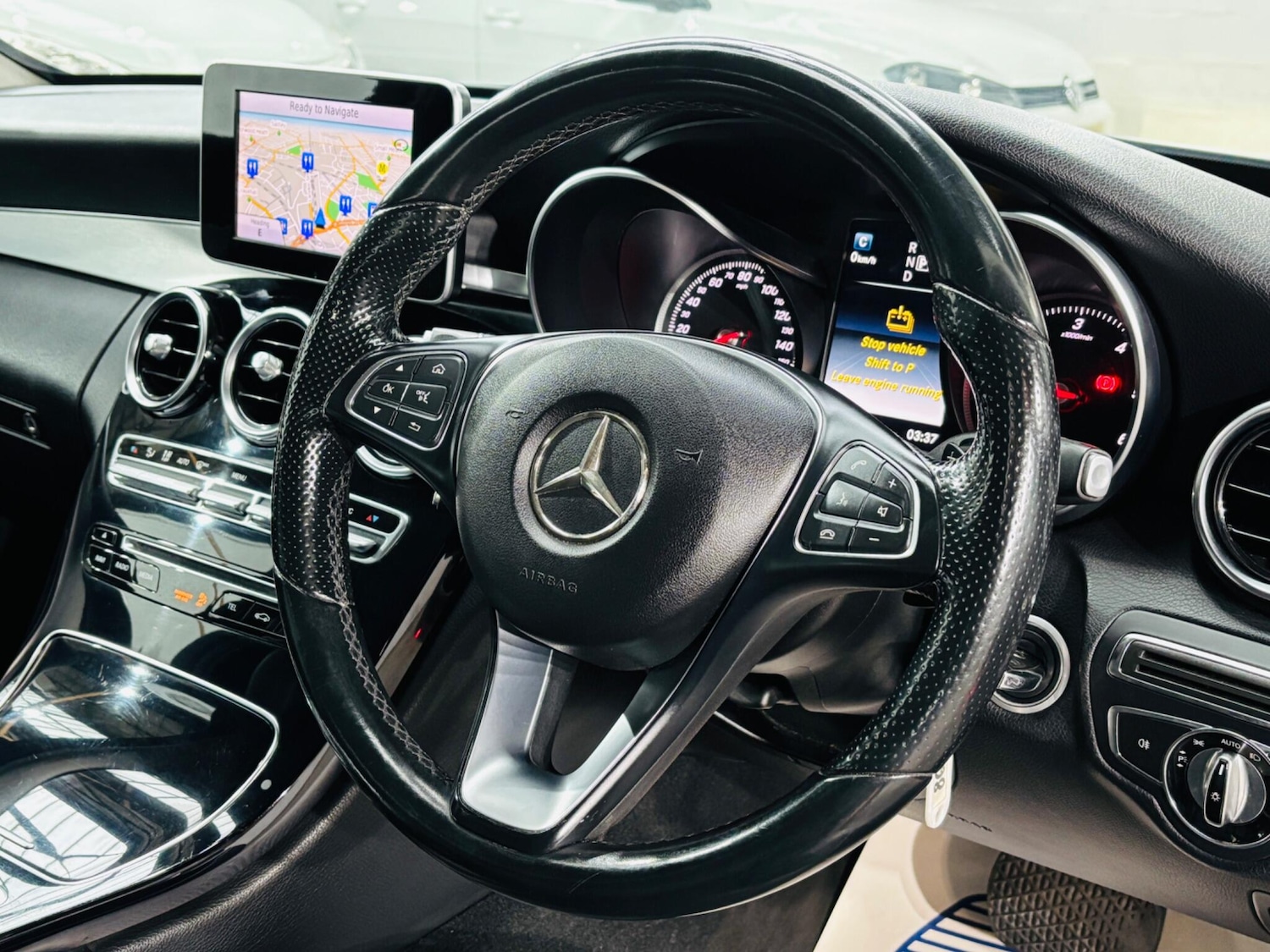 Used Mercedes-Benz C-Class 2014 for sale - 75991264: Photo 11