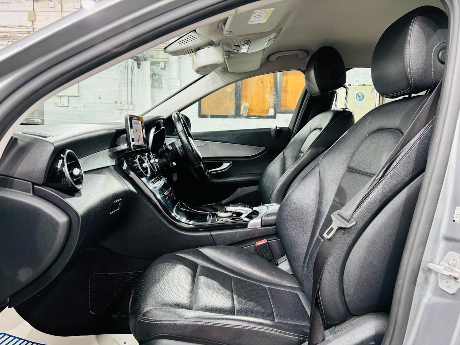 Used Mercedes-Benz C-Class 2014 for sale - 75991264: Photo 15