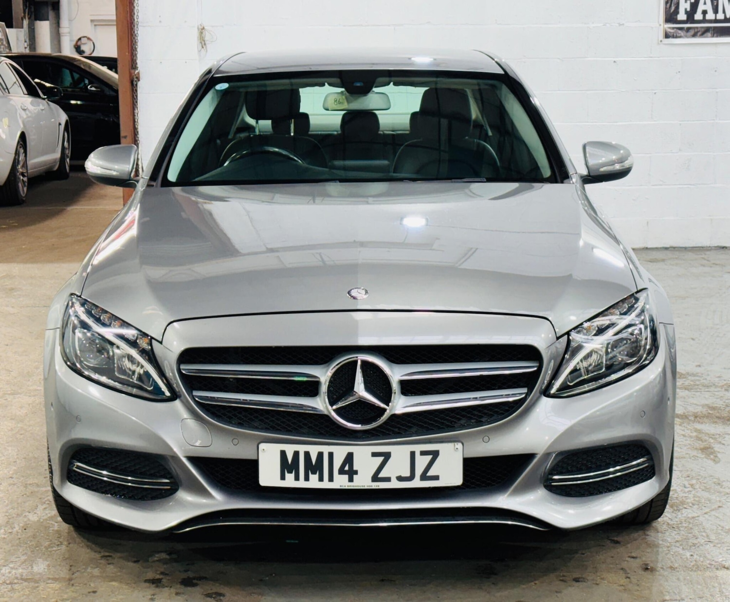 Used Mercedes-Benz C-Class 2014 for sale - 75991264: Photo 2