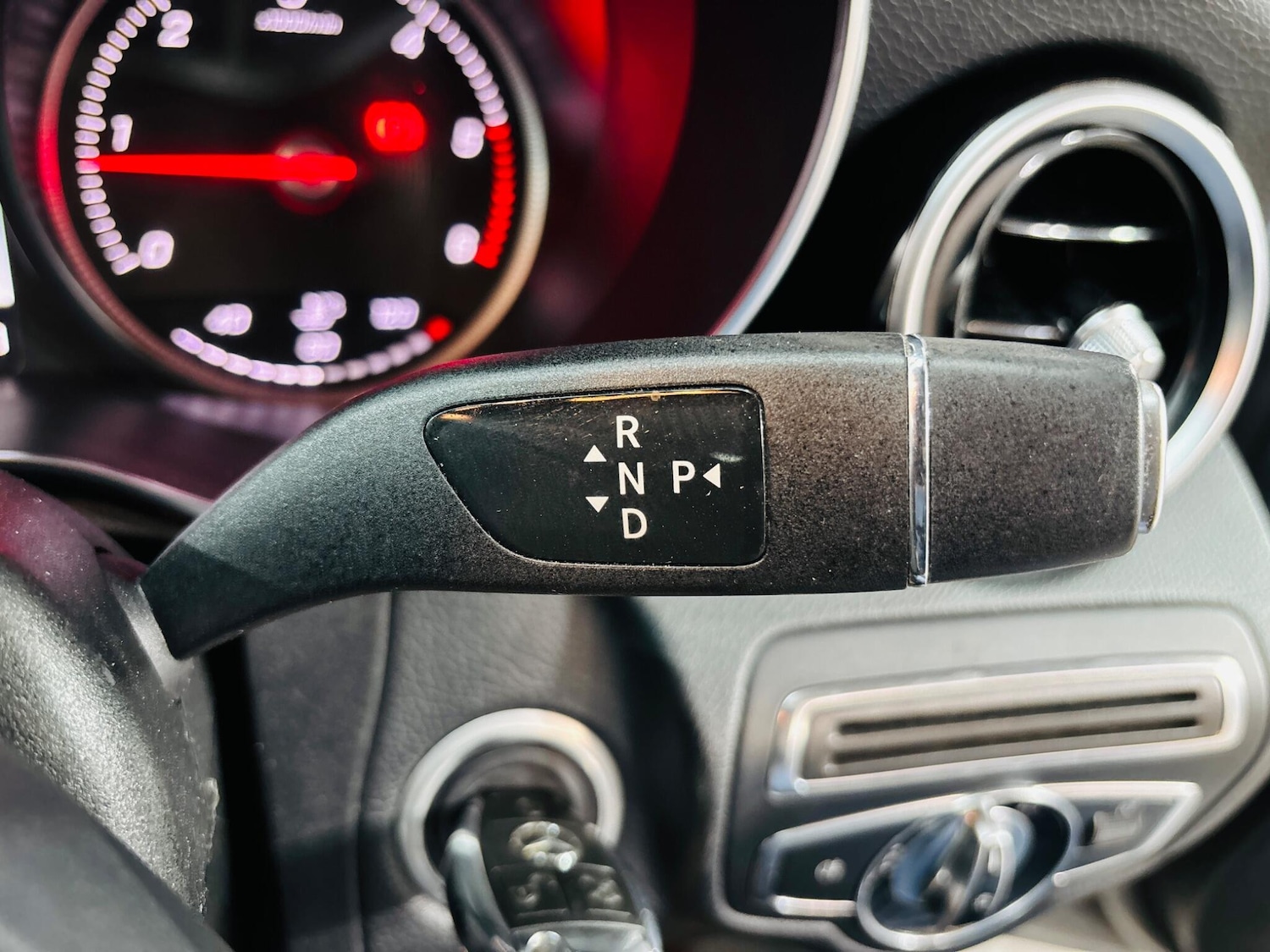 Used Mercedes-Benz C-Class 2014 for sale - 75991264: Photo 30