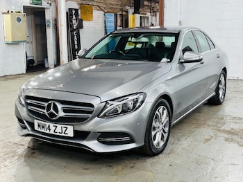 Used Mercedes-Benz C-Class 2014 for sale - 75991264: Photo 4