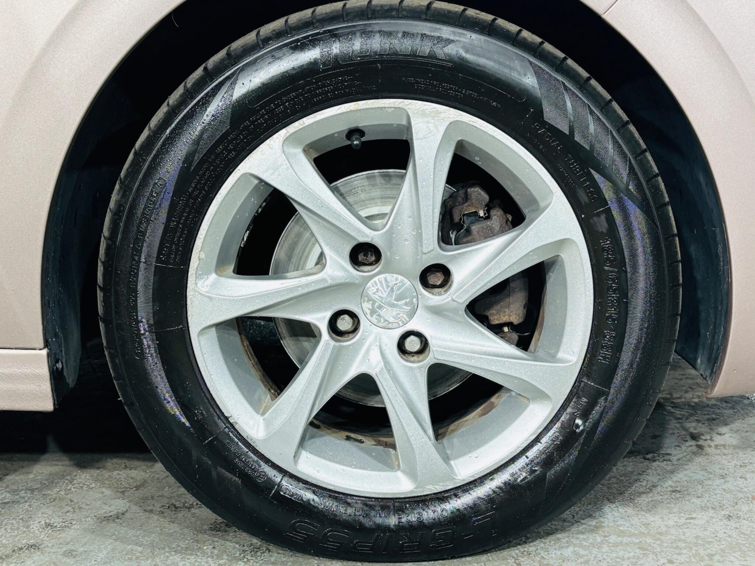 Used Peugeot 208 2013 for sale - 76752381: Photo 29