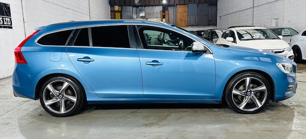 Used Volvo V60 2015 for sale - 76215151: Photo 8