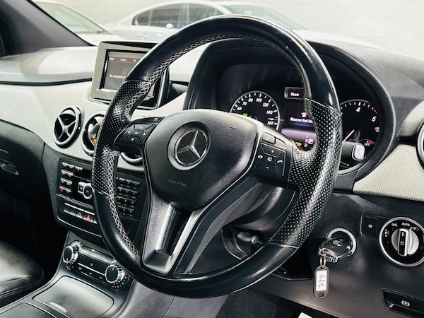 Used Mercedes-Benz B-Class 2014 for sale - 76239625: Photo 11