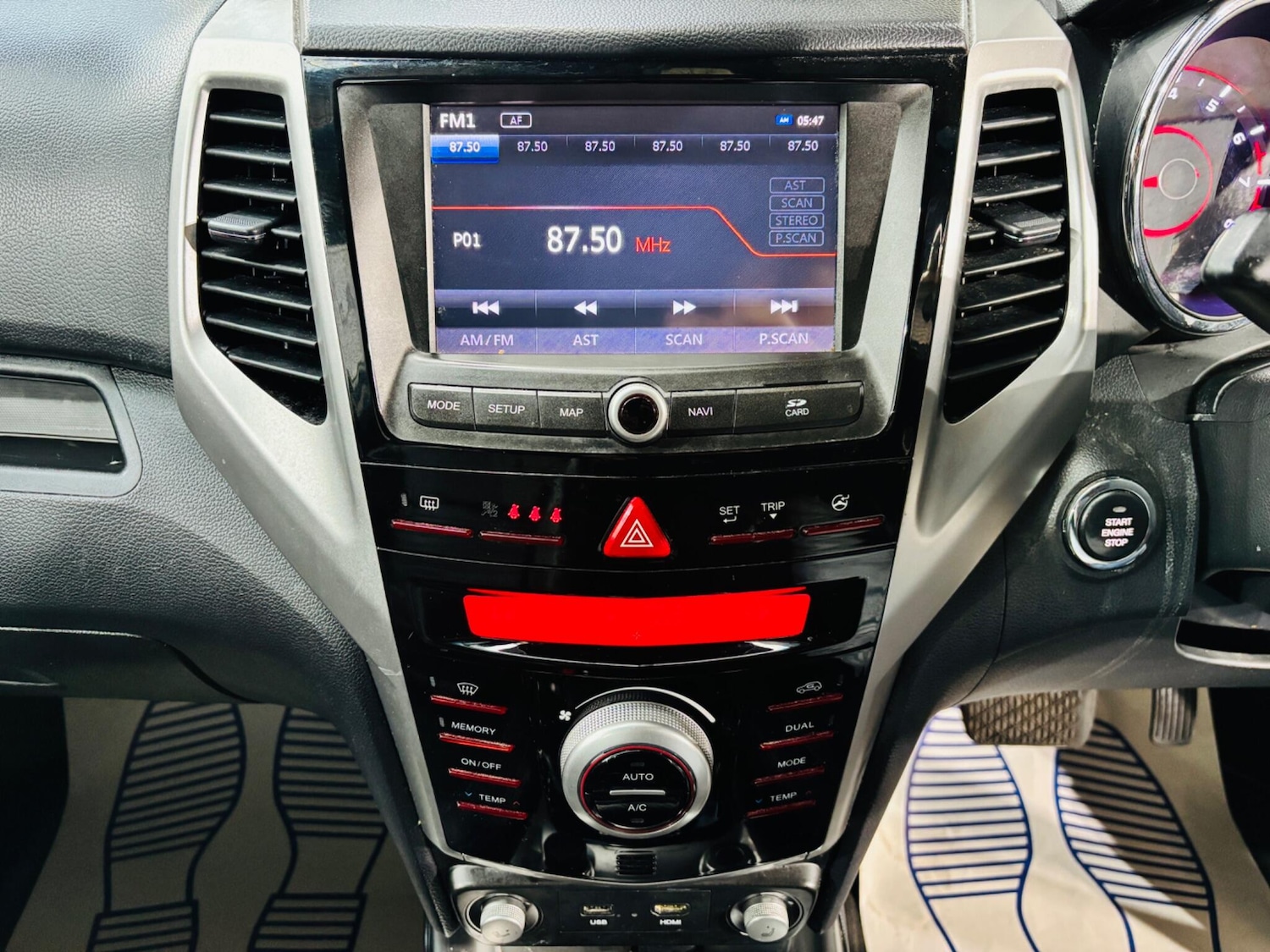 Used Ssangyong Tivoli 2015 for sale - 78171325: Photo 21