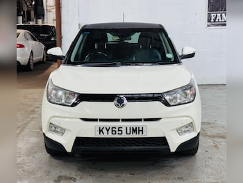 Used Ssangyong Tivoli 2015 for sale - 78171325: Photo