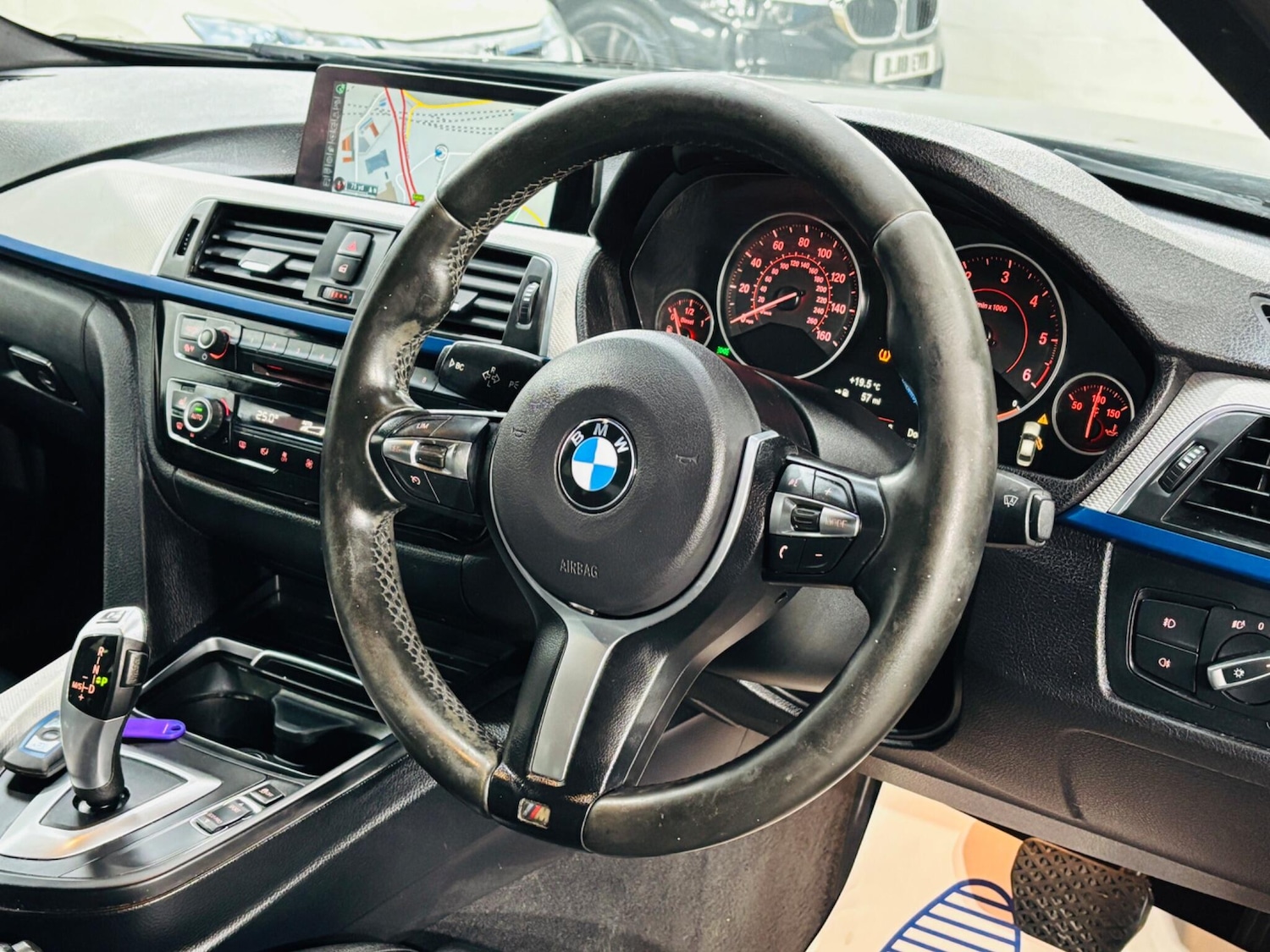 Used BMW 3 Series 2016 for sale - 76989225: Photo 11