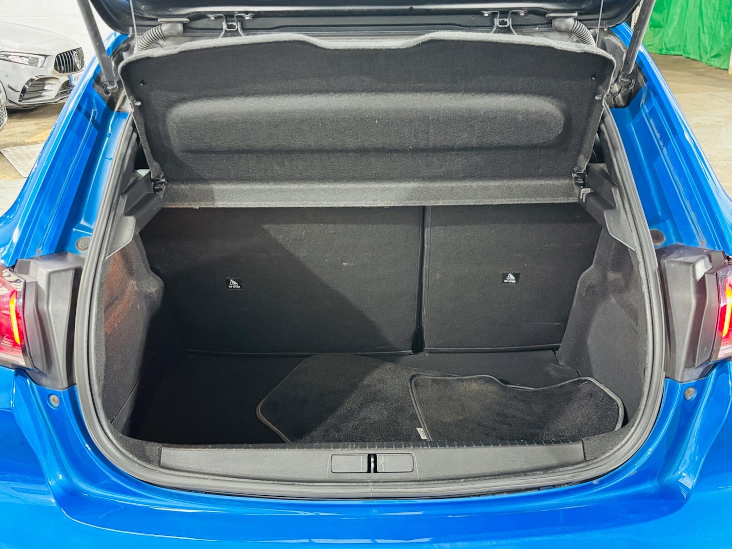 Used Peugeot 208 2020 for sale - 77783183: Photo 32