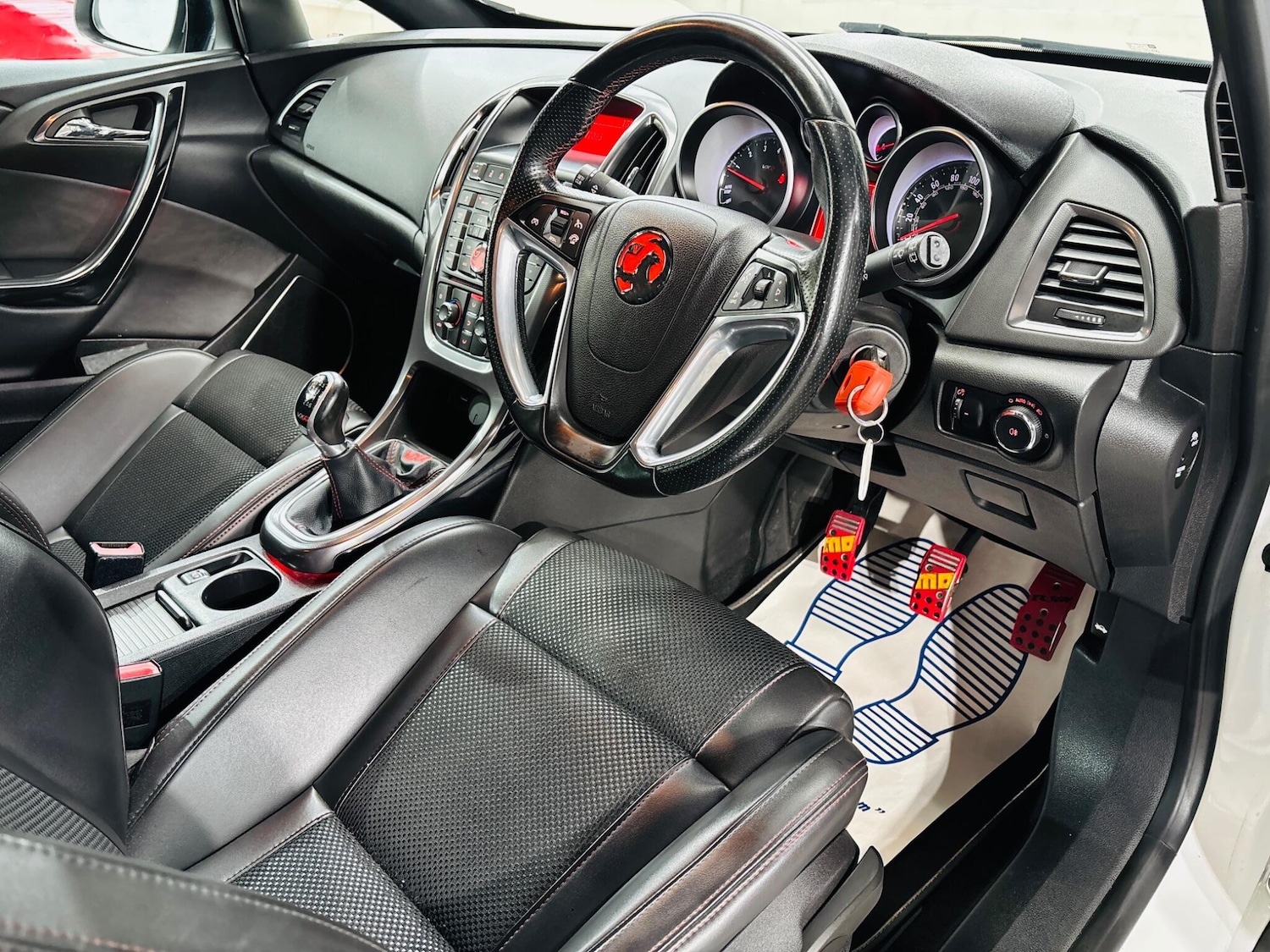 Used Vauxhall Astra GTC 2012 for sale - 76095010: Photo 10