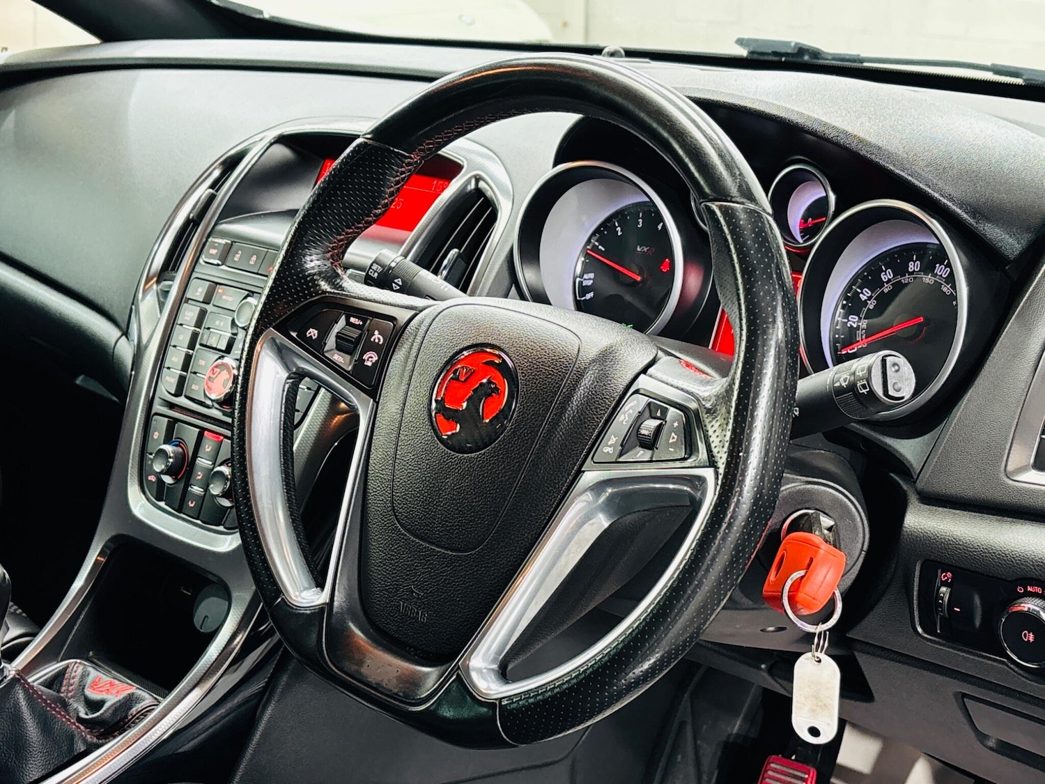 Used Vauxhall Astra GTC 2012 for sale - 76095010: Photo 11