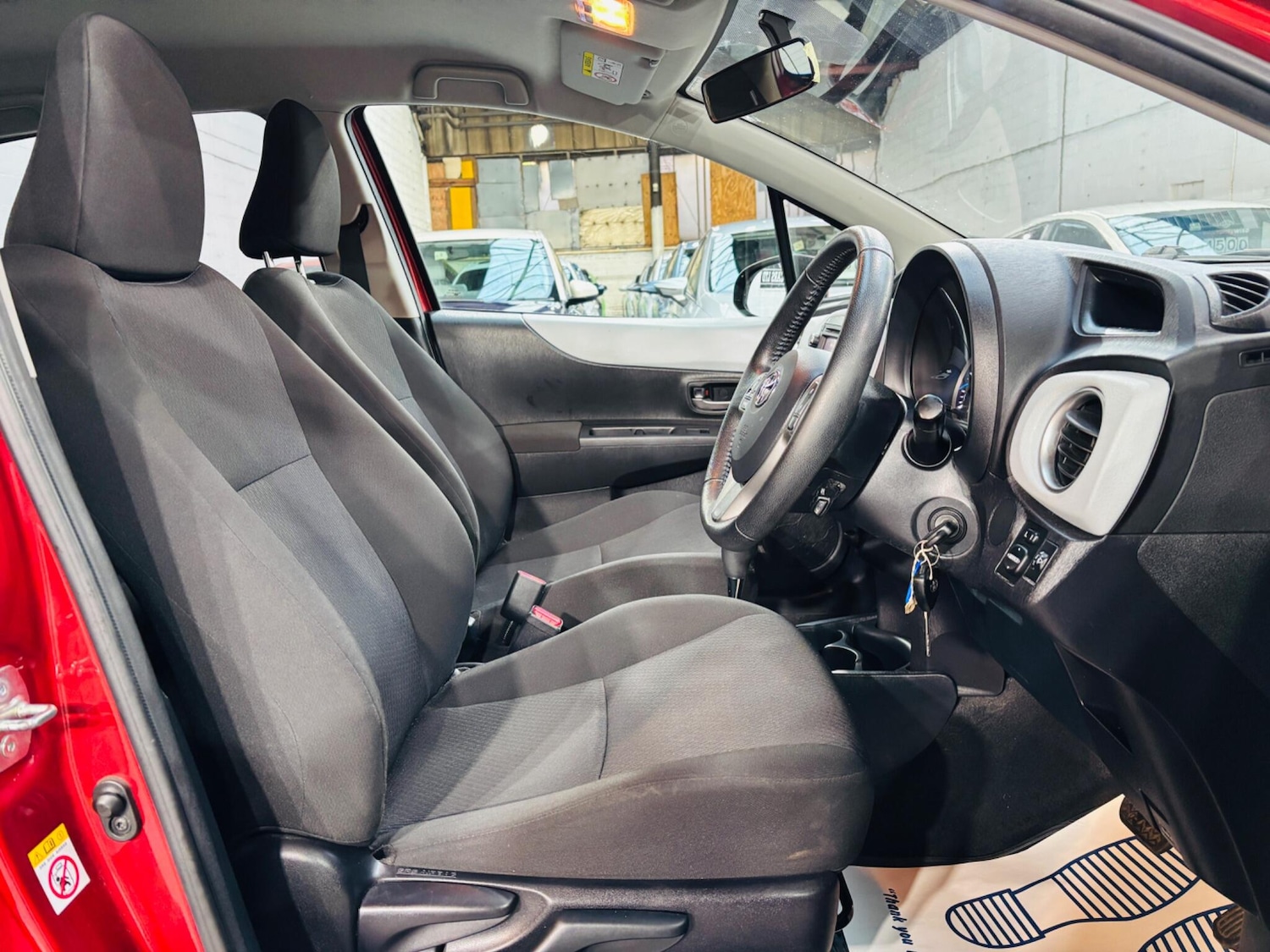 Used Toyota Yaris 2013 for sale - 76349655: Photo 13