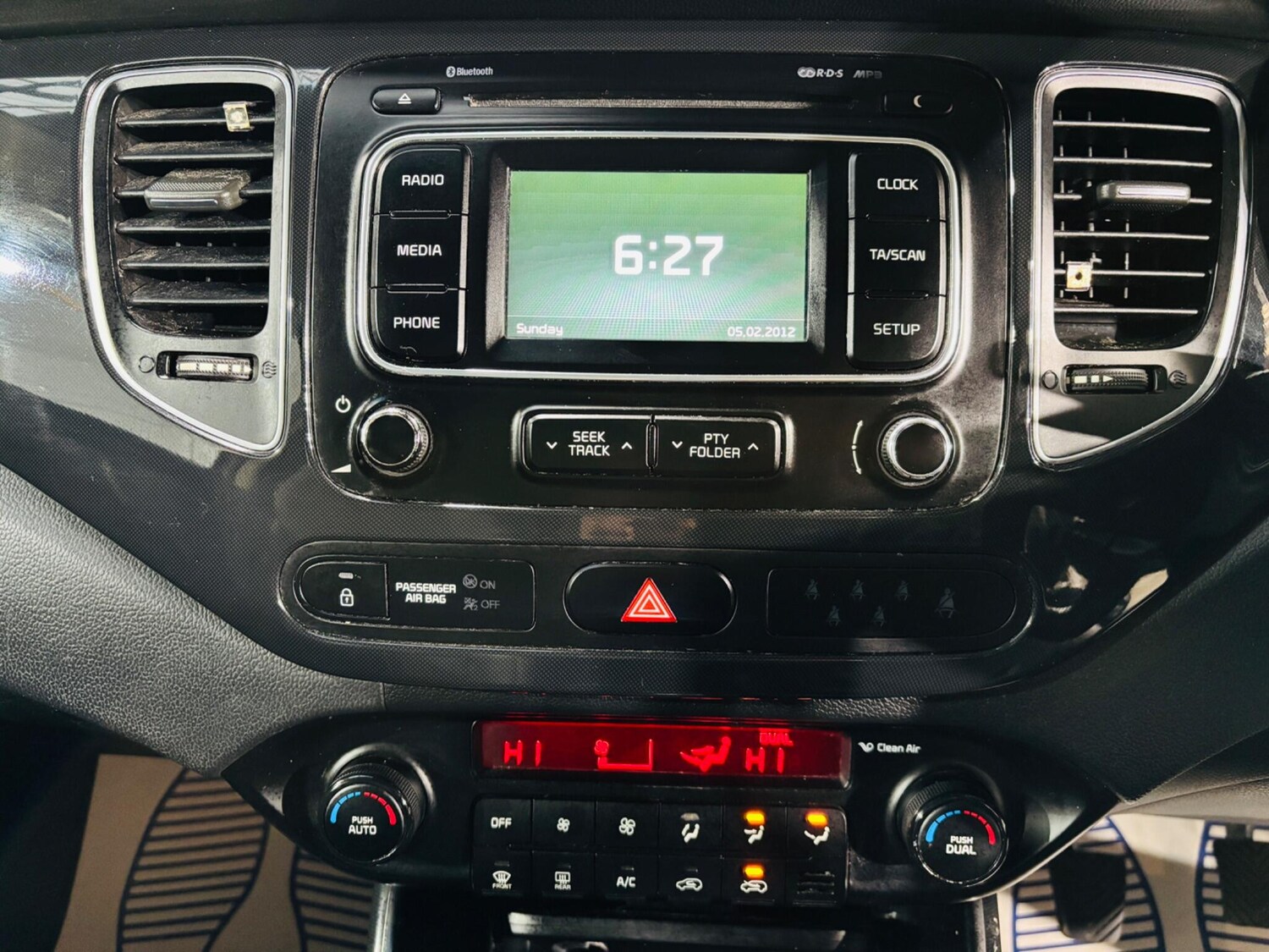 Used Kia Carens for sale - 77738251: Photo 21