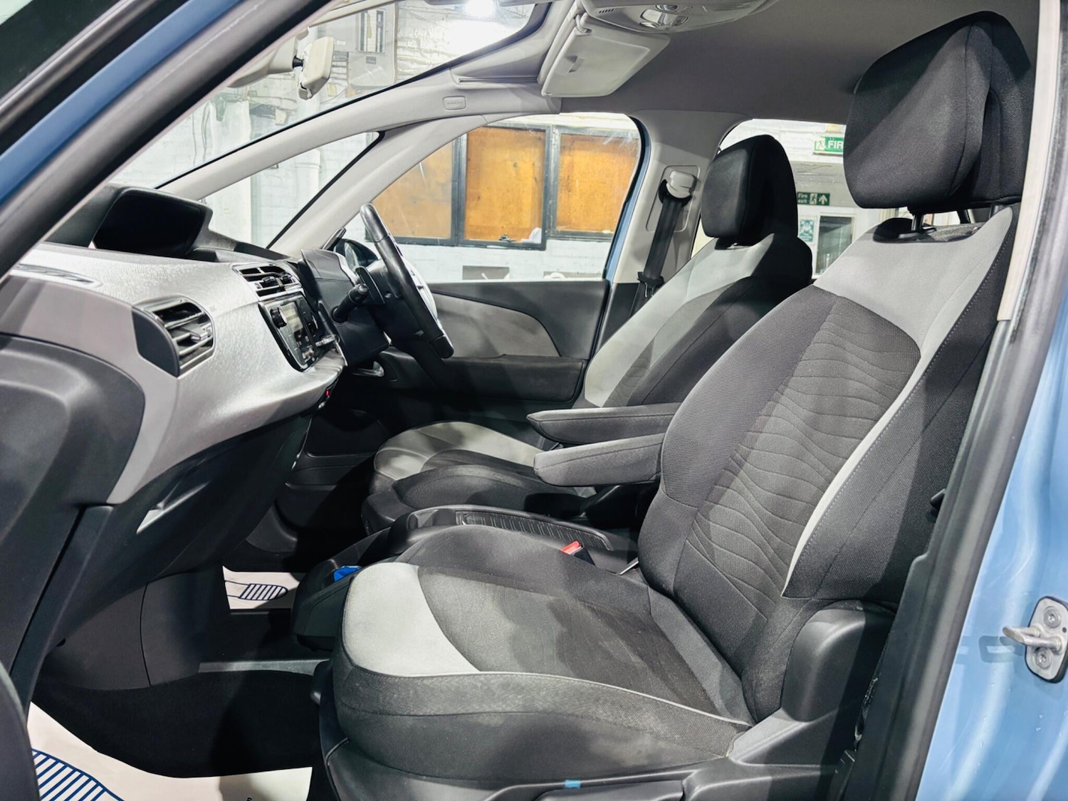 Used Citroen C4 Picasso 2015 for sale - 76976784: Photo 15