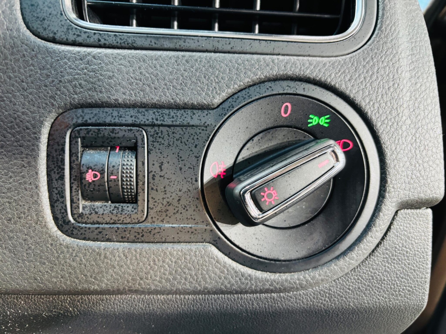 Used Volkswagen Polo for sale - 77637633: Photo 18