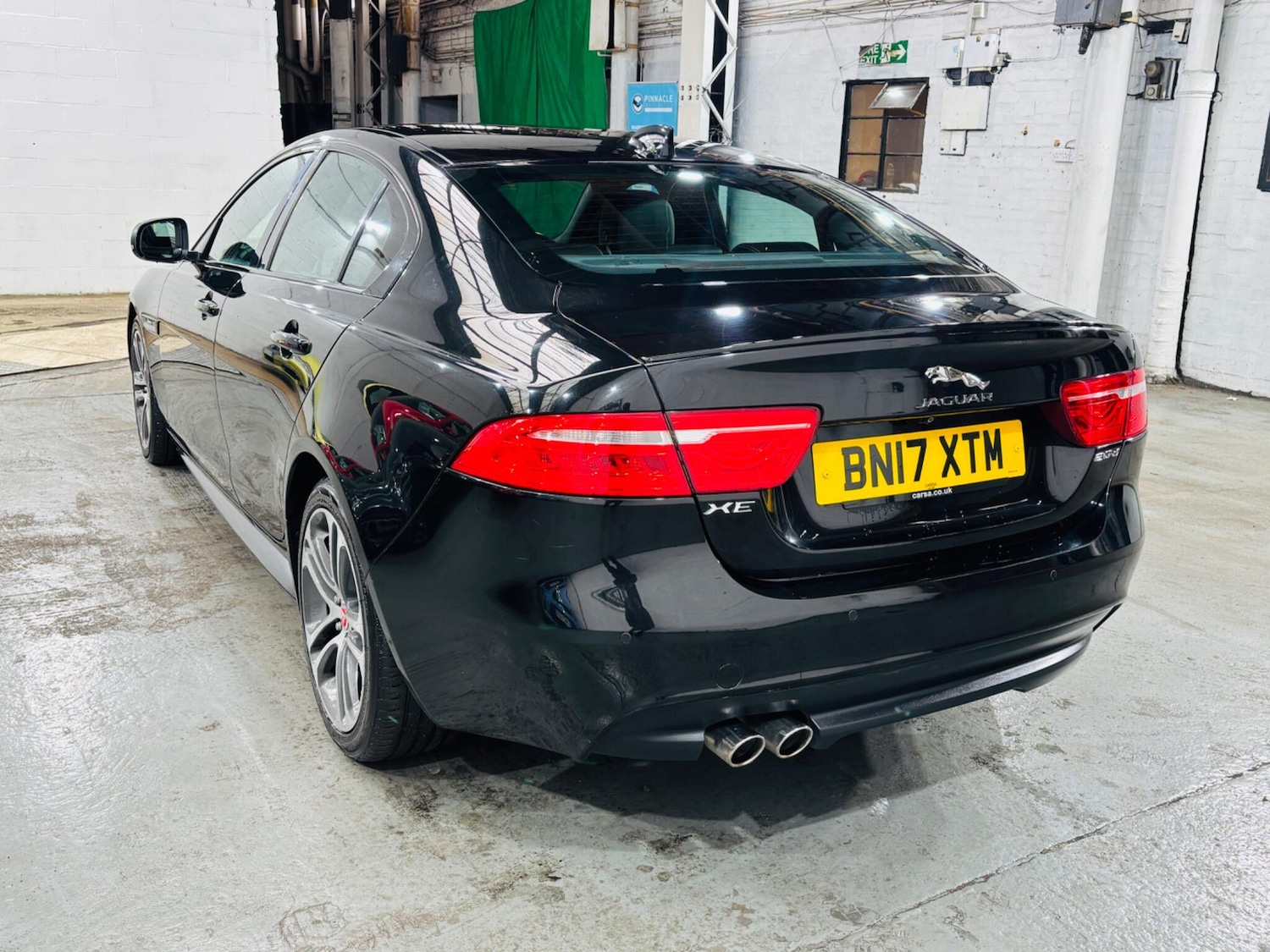 Used Jaguar XE 2017 for sale - 76423070: Photo 7