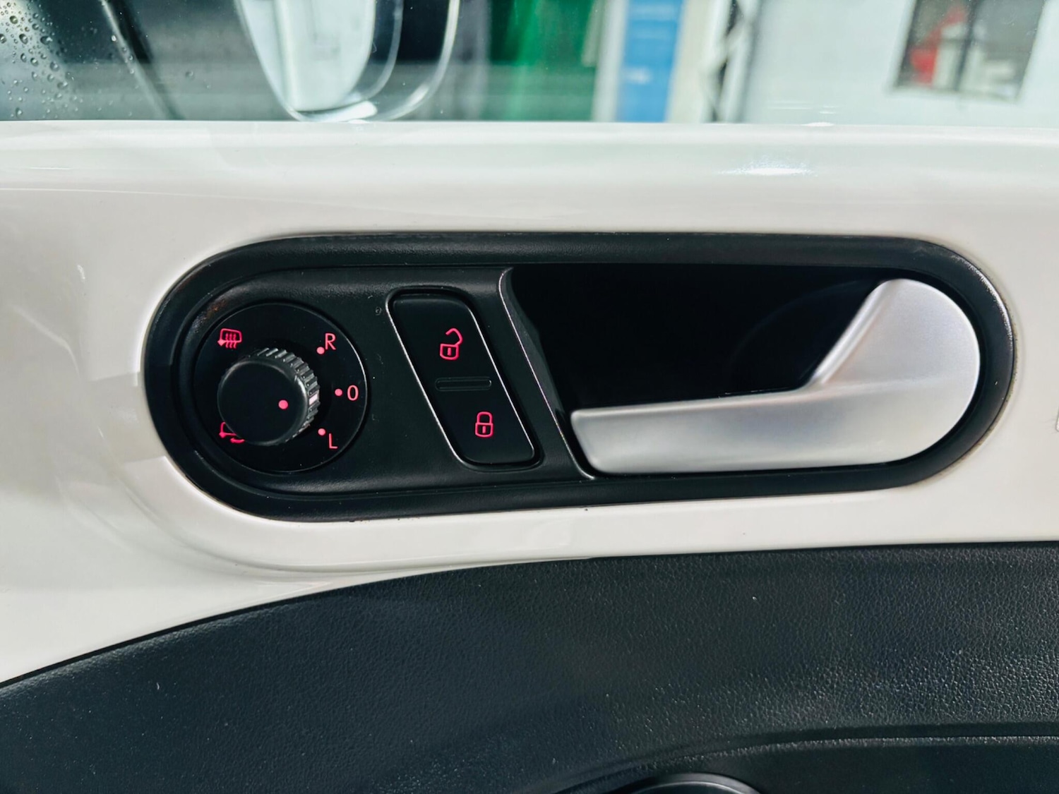 Used Volkswagen Beetle for sale - 77410848: Photo 18