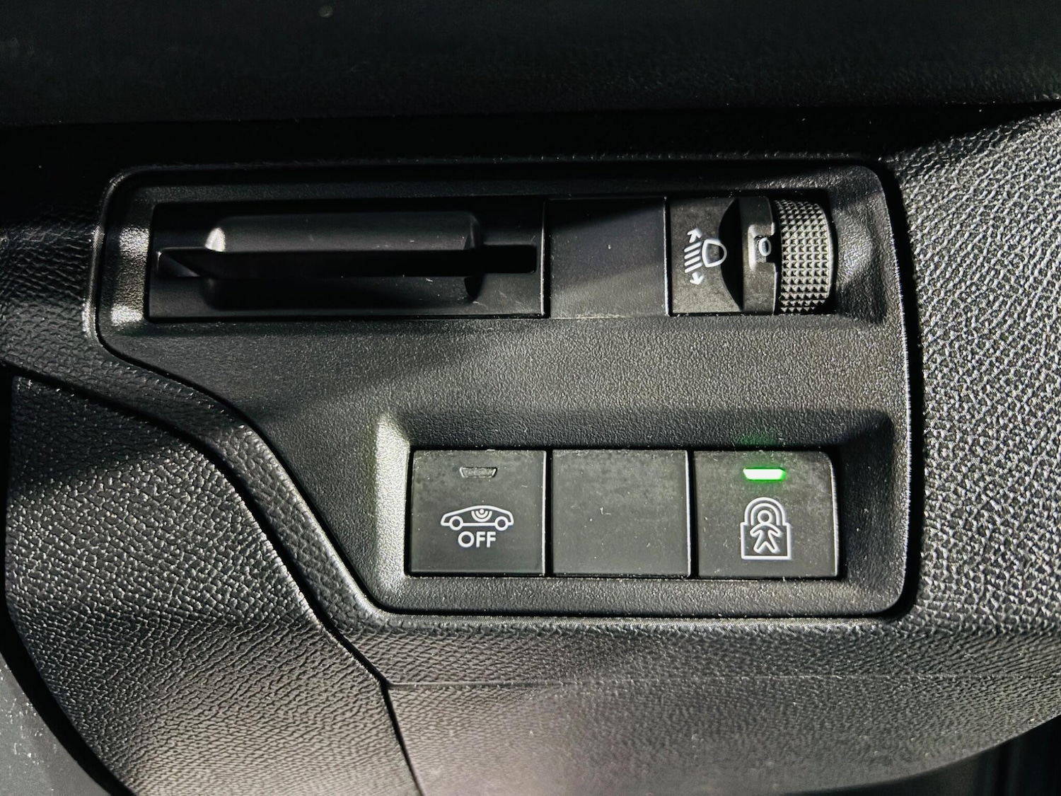 Used Peugeot 5008 2018 for sale - 76398141: Photo 18