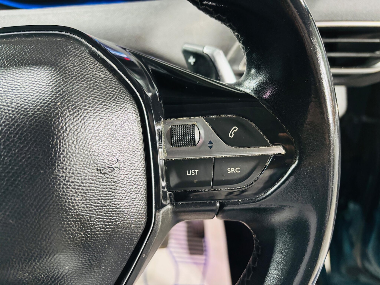 Used Peugeot 5008 2018 for sale - 76398141: Photo 19