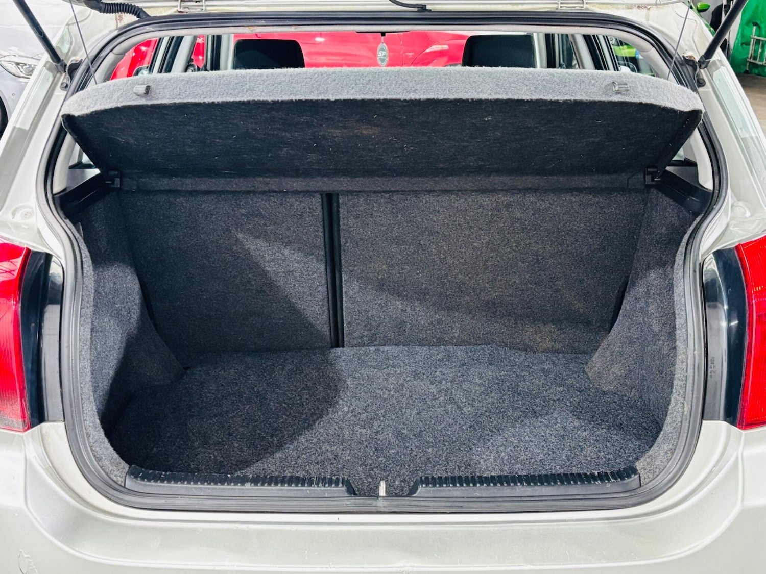 Used Toyota Corolla 2005 for sale - 76752647: Photo 26