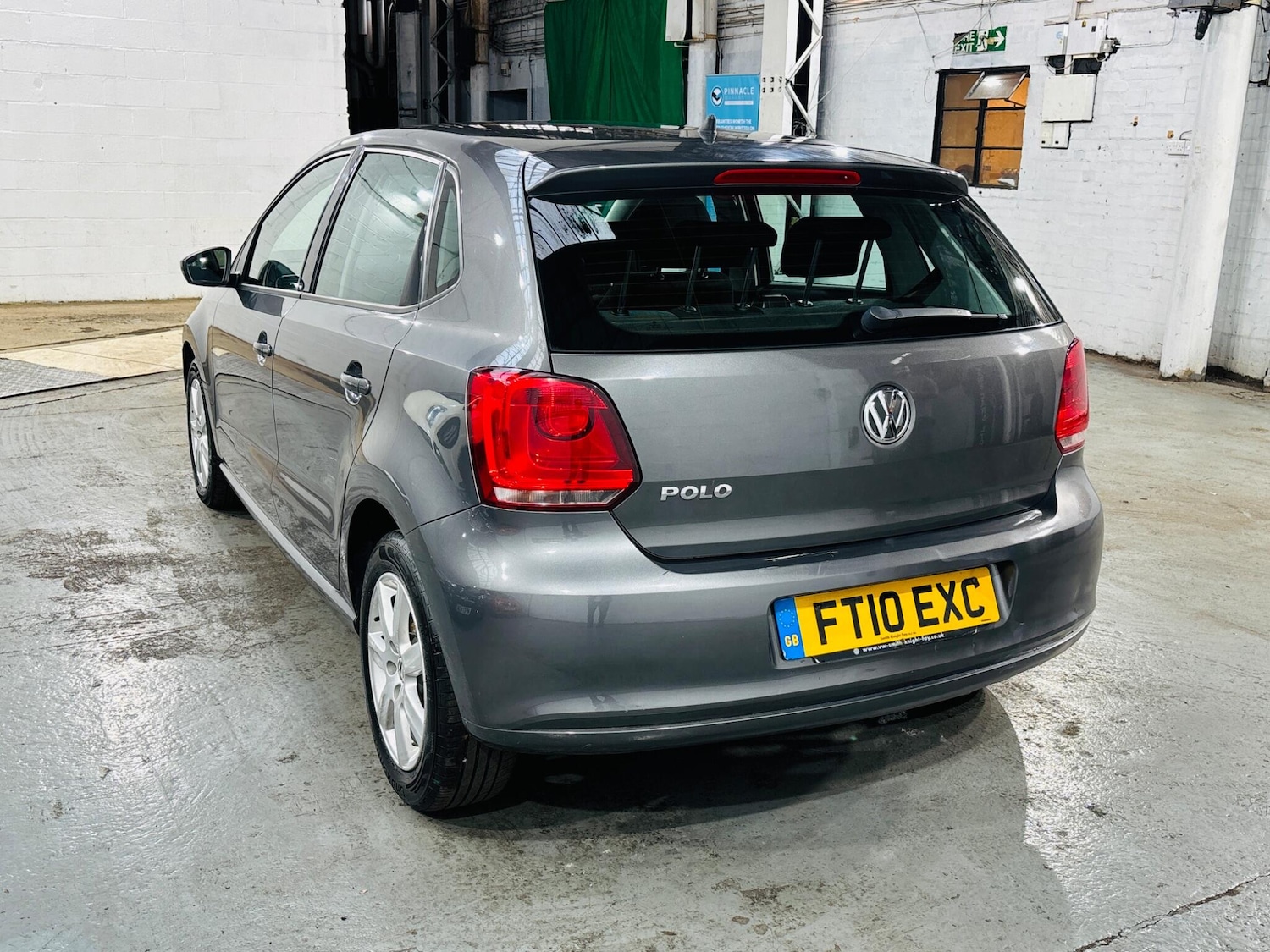 Used Volkswagen Polo 2010 for sale - 76348872: Photo 7