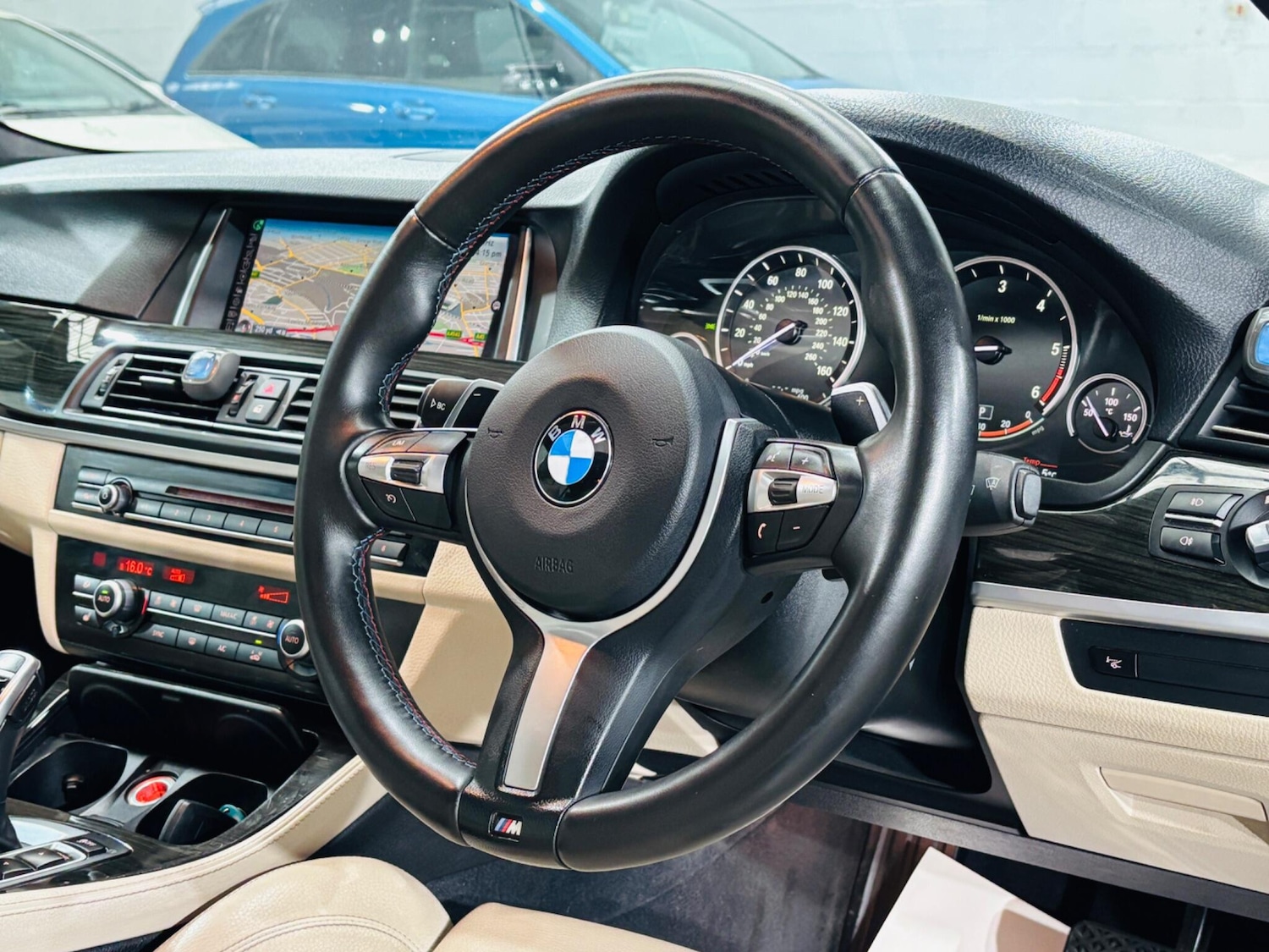 Used BMW 5 Series 2014 for sale - 76307419: Photo 11