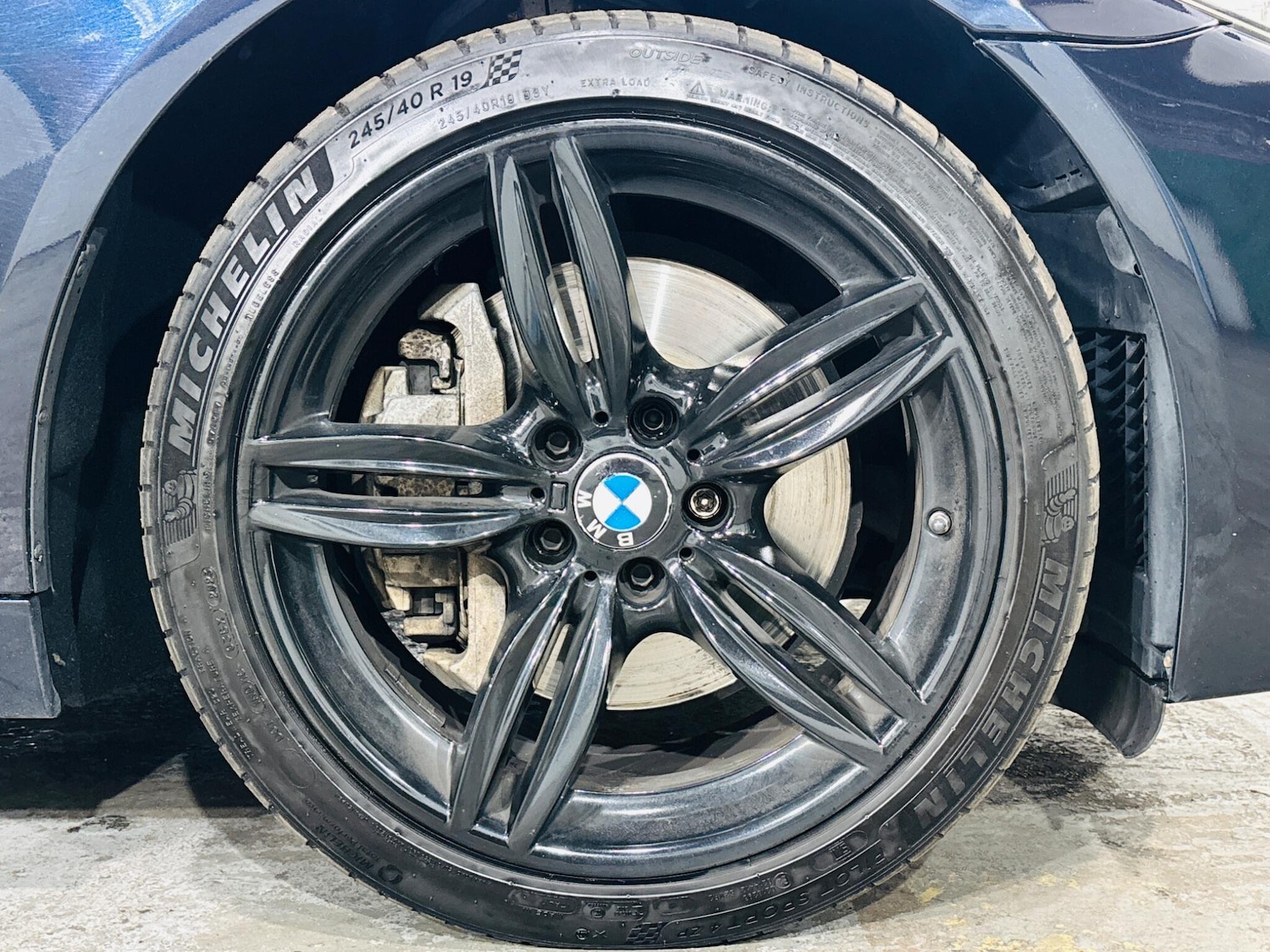 Used BMW 5 Series 2014 for sale - 76307419: Photo 40