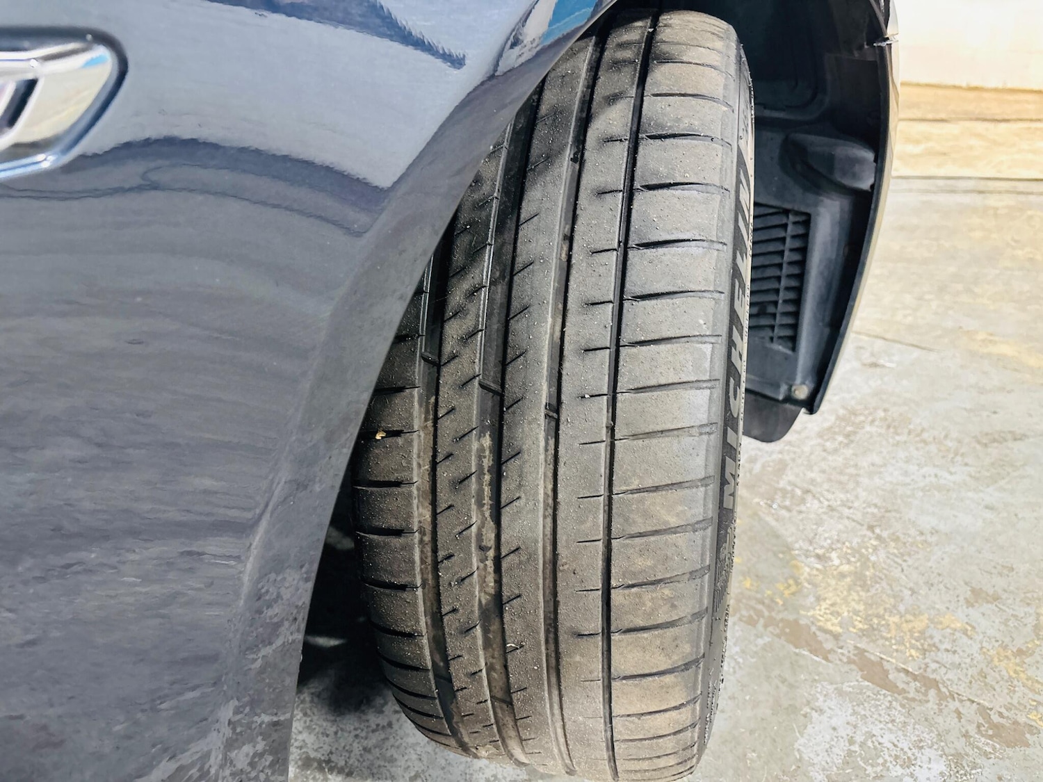 Used BMW 5 Series 2014 for sale - 76307419: Photo 41