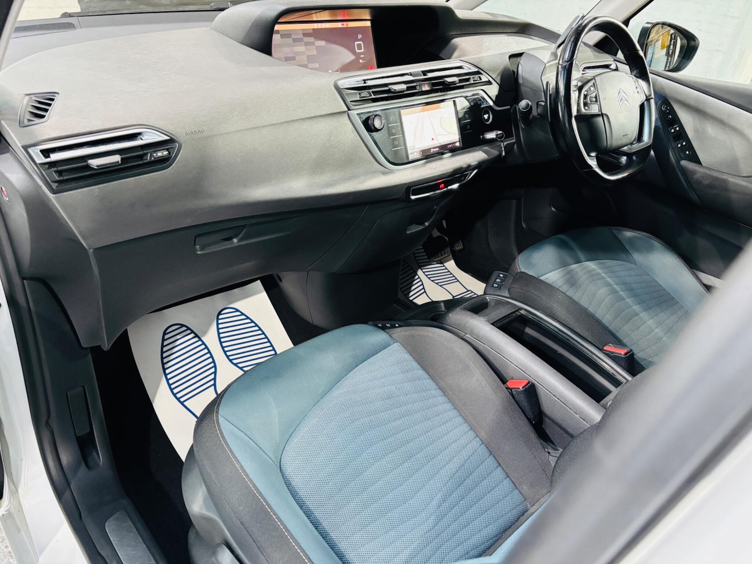 Used Citroen C4 Grand Picasso 2017 for sale - 76085329: Photo 14
