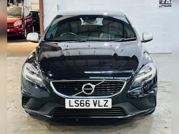 Used Volvo V40 2016 for sale - 75719974: Photo