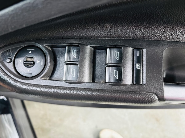 Used Ford Kuga 2013 for sale - 75540451: Photo 26