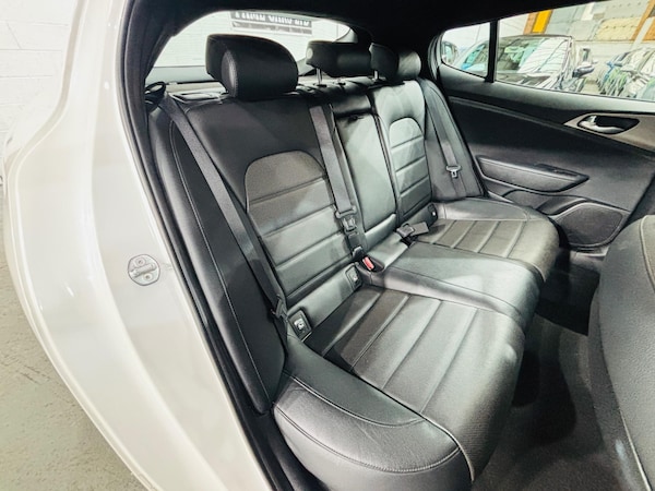 Used Kia Stinger 2019 for sale - 75297830: Photo 17