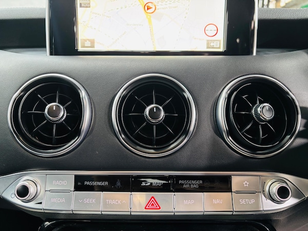 Used Kia Stinger 2019 for sale - 75297830: Photo 21