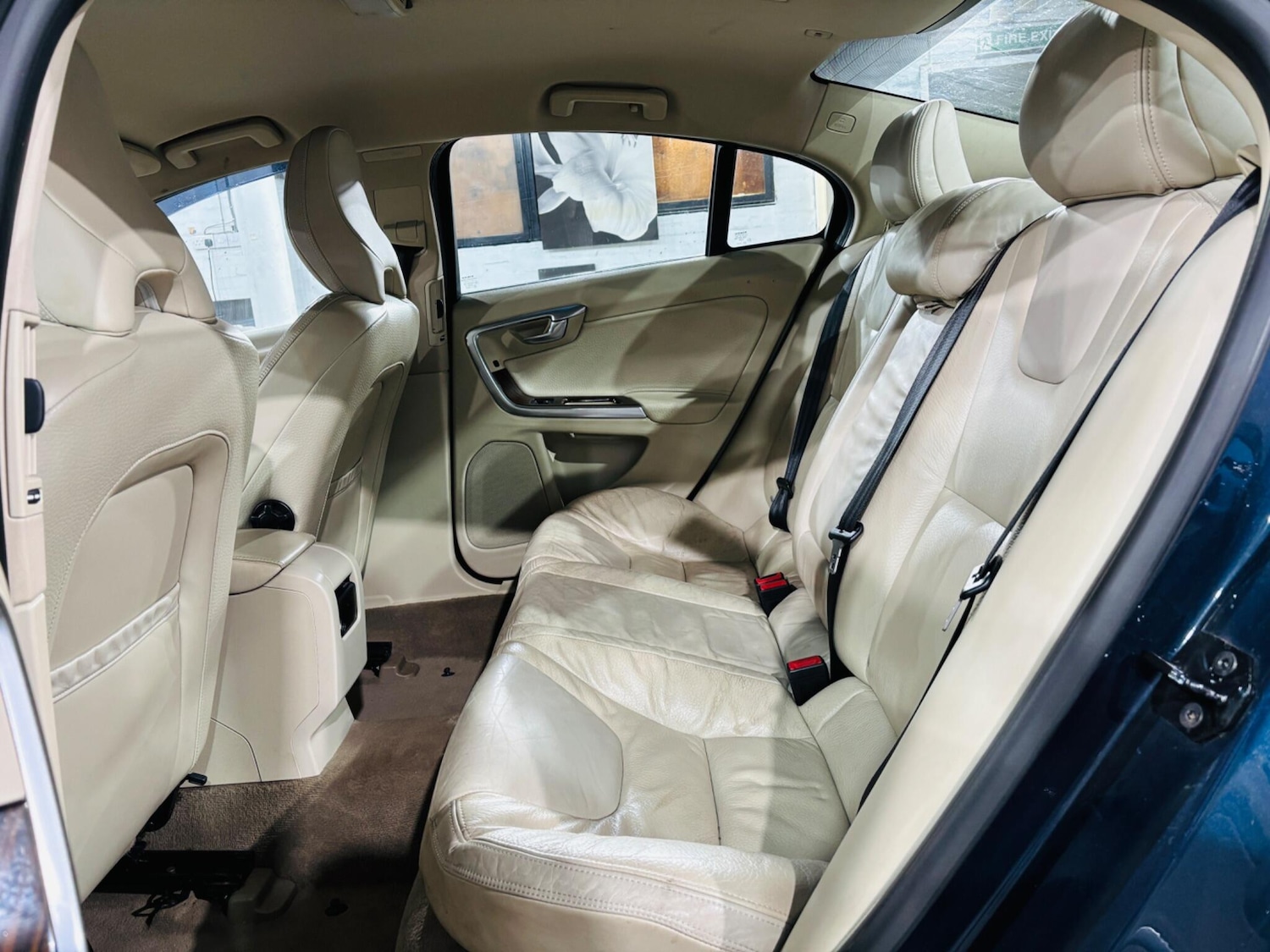 Used Volvo S60 2010 for sale - 76513307: Photo 16