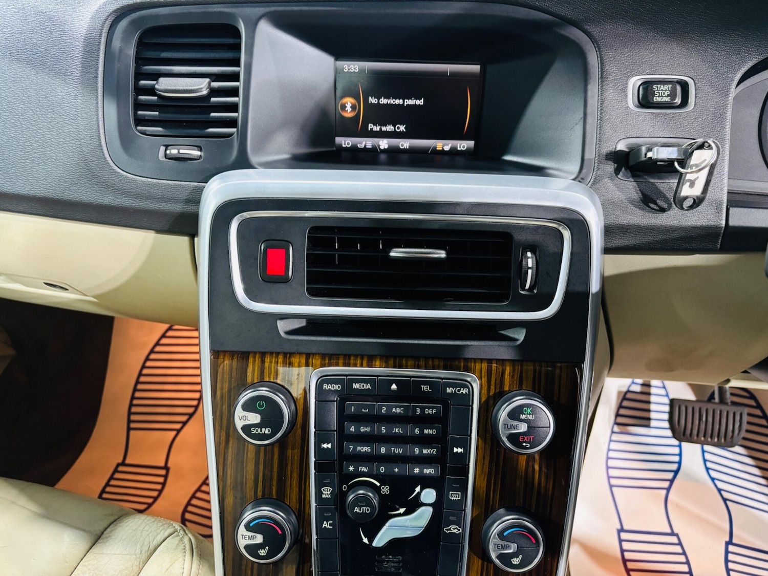 Used Volvo S60 2010 for sale - 76513307: Photo 25