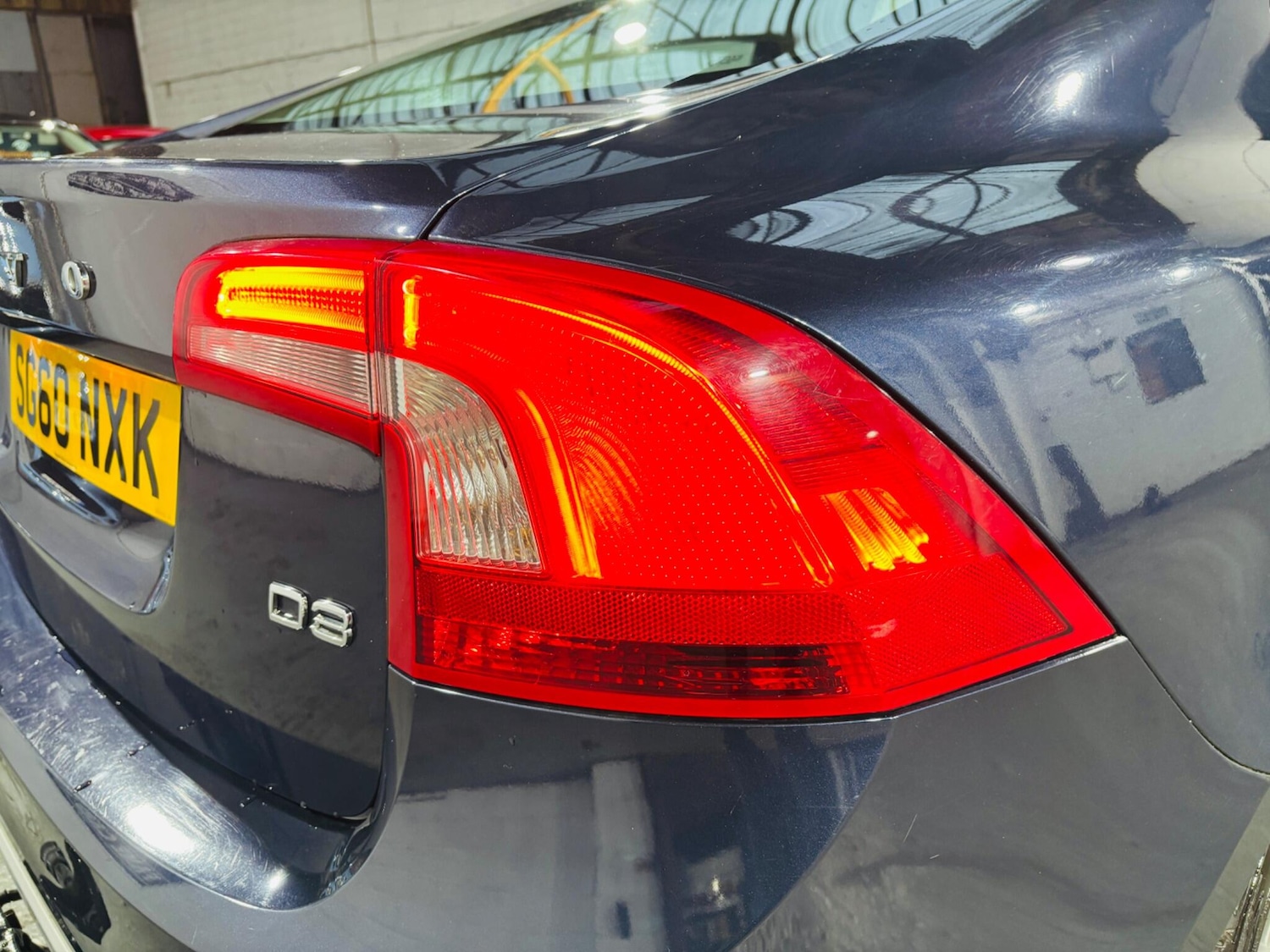 Used Volvo S60 2010 for sale - 76513307: Photo 30