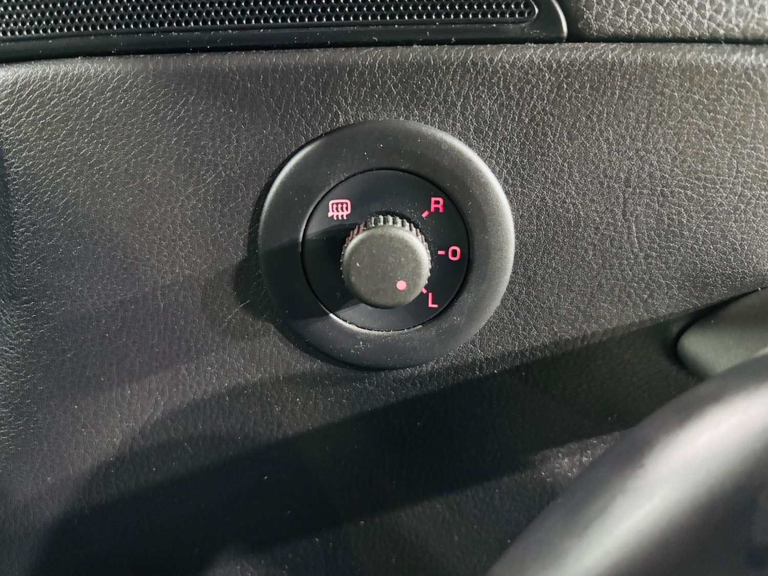 Used Volkswagen Scirocco 2012 for sale - 76849583: Photo 19