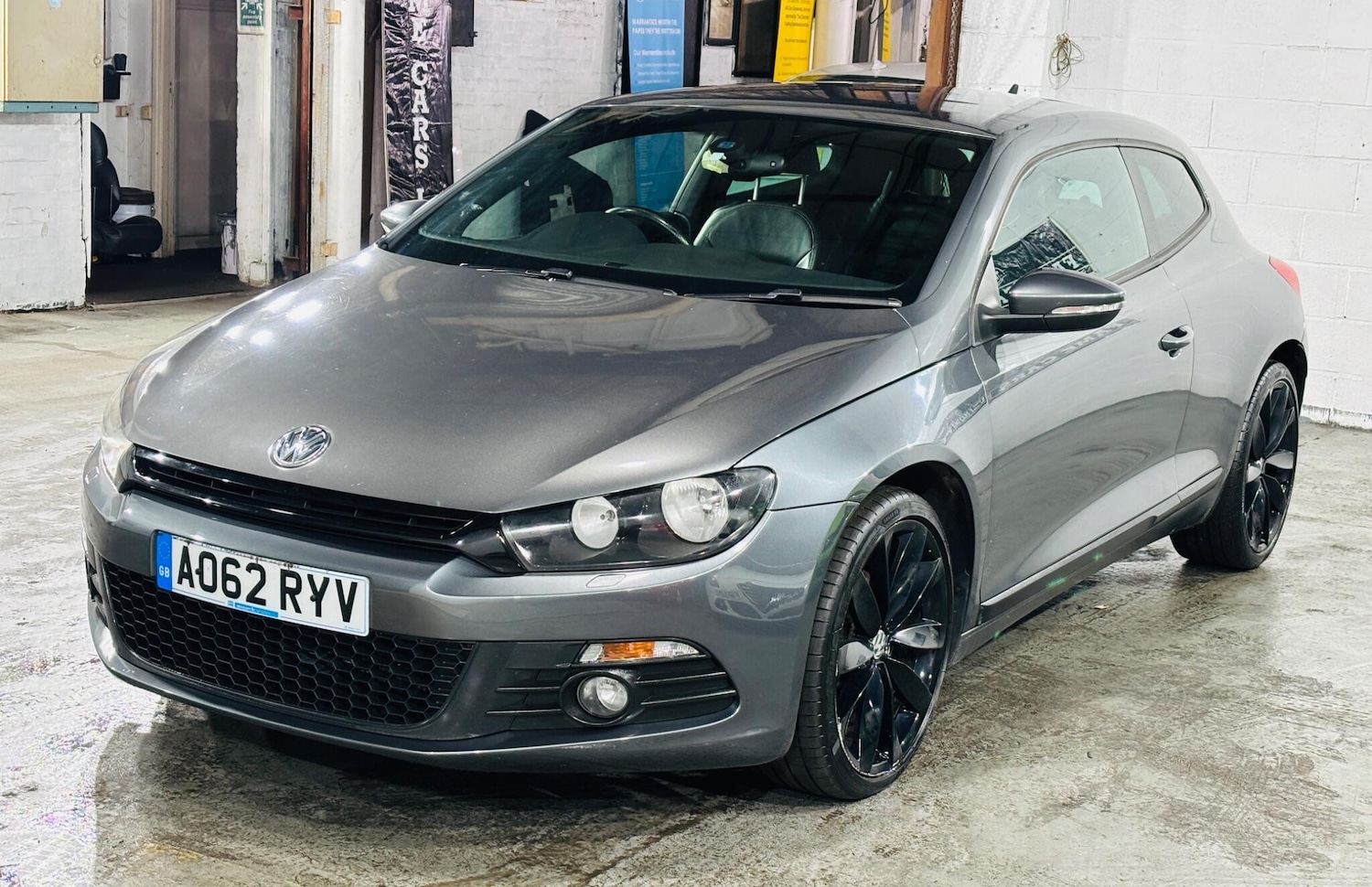 Used Volkswagen Scirocco 2012 for sale - 76849583: Photo 4