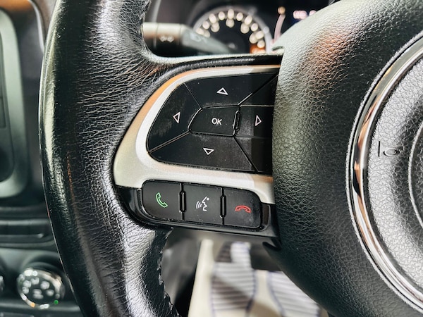 Used Jeep Renegade 2016 for sale - 76122110: Photo 21