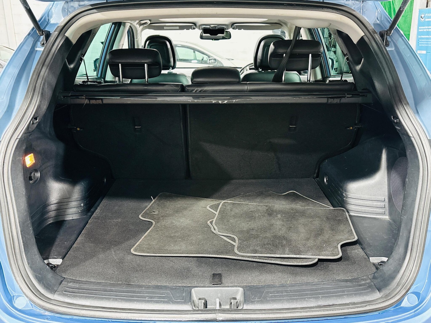 Used Hyundai Ix35 2012 for sale - 76701701: Photo 32