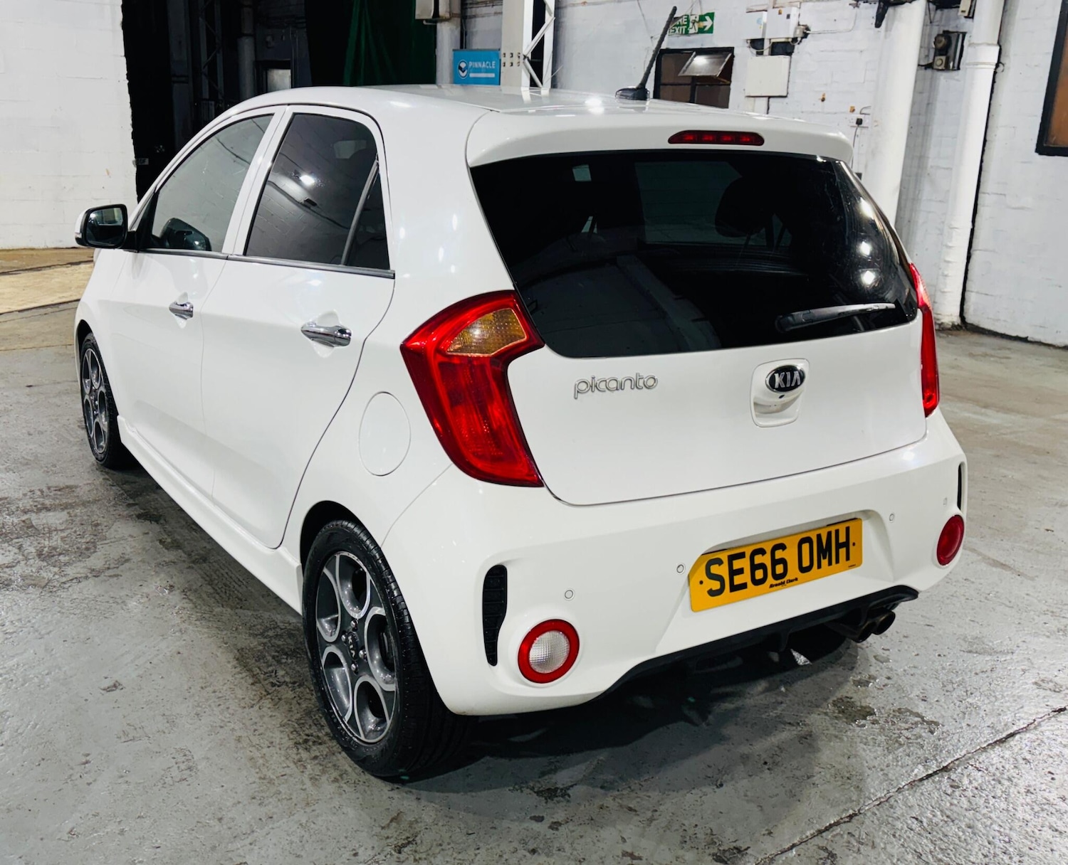 Used Kia Picanto 2017 for sale - 77215609: Photo 7