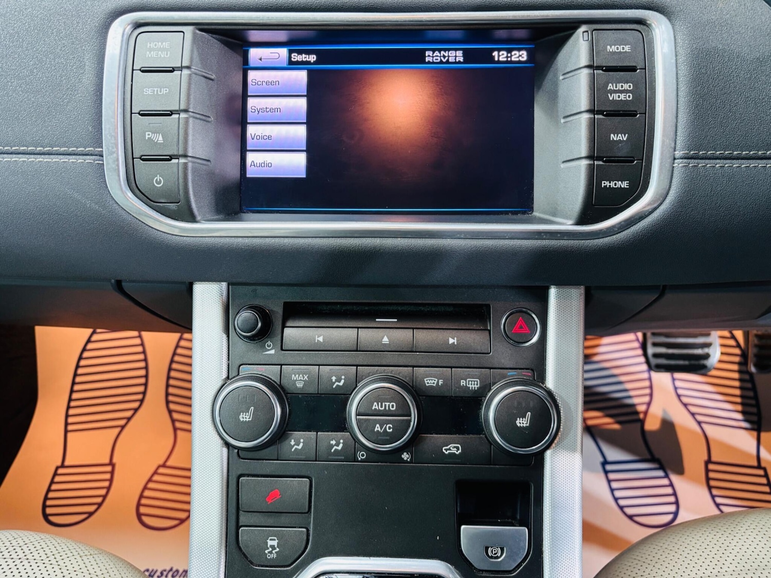 Used Land Rover Range Rover Evoque 2012 for sale - 77824350: Photo 24