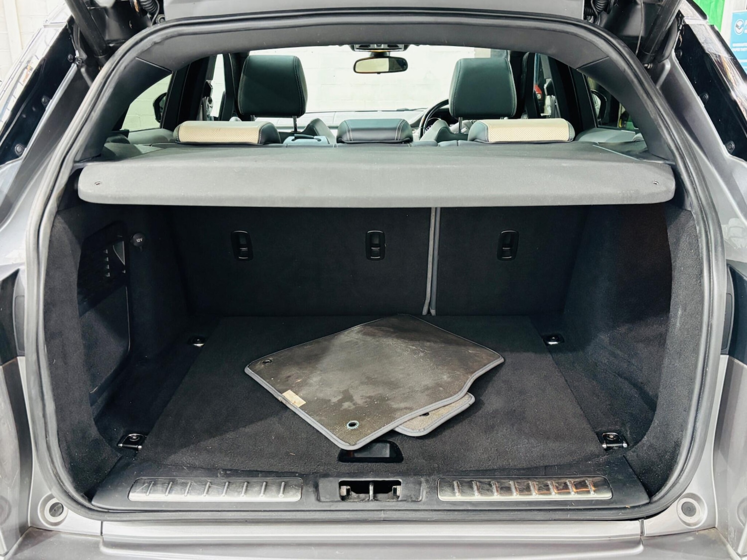 Used Land Rover Range Rover Evoque 2012 for sale - 77824350: Photo 34