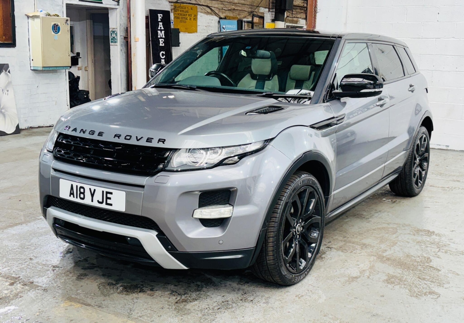Used Land Rover Range Rover Evoque 2012 for sale - 77824350: Photo 4