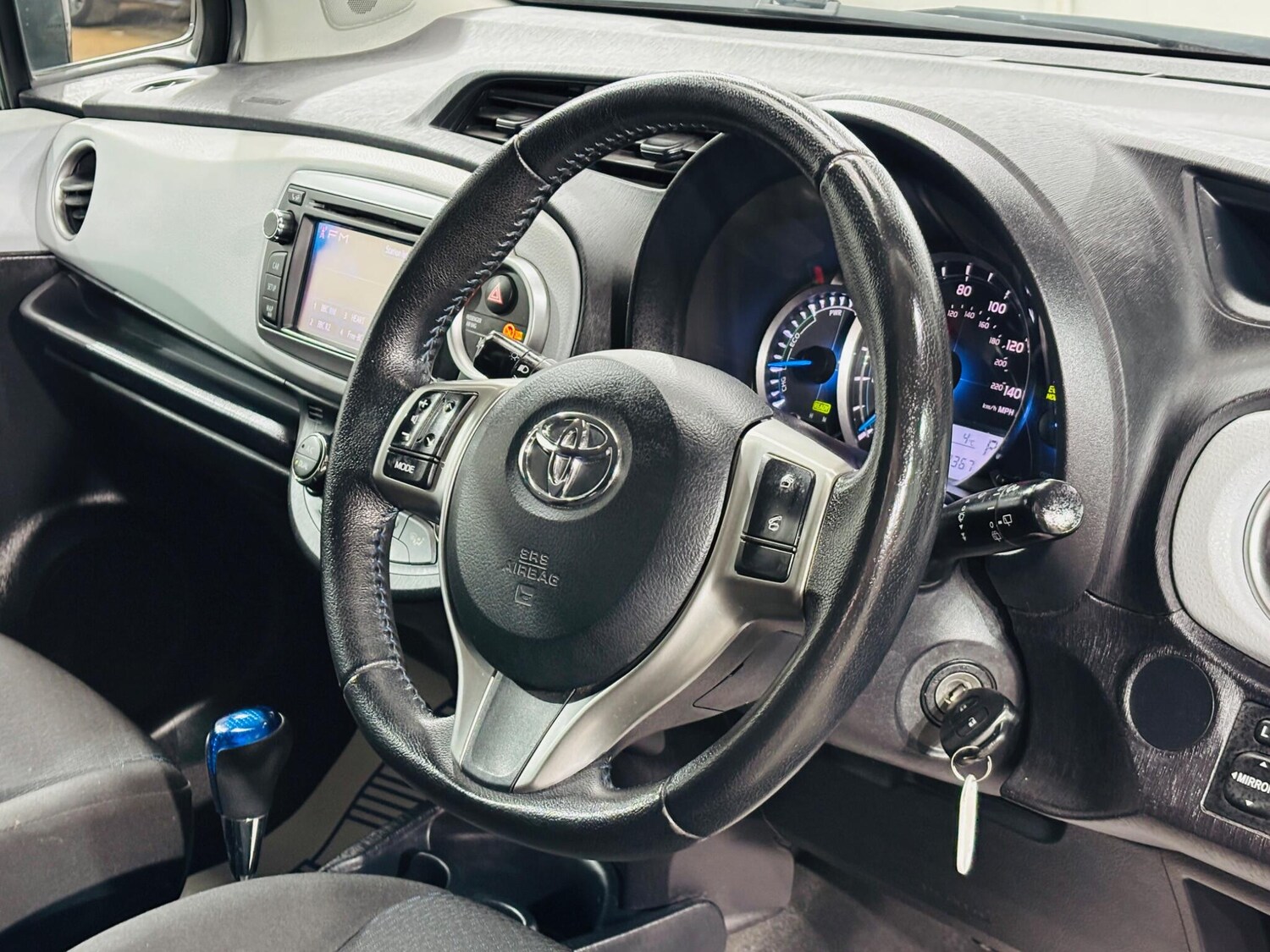 Used Toyota Yaris 2013 for sale - 77585882: Photo 11