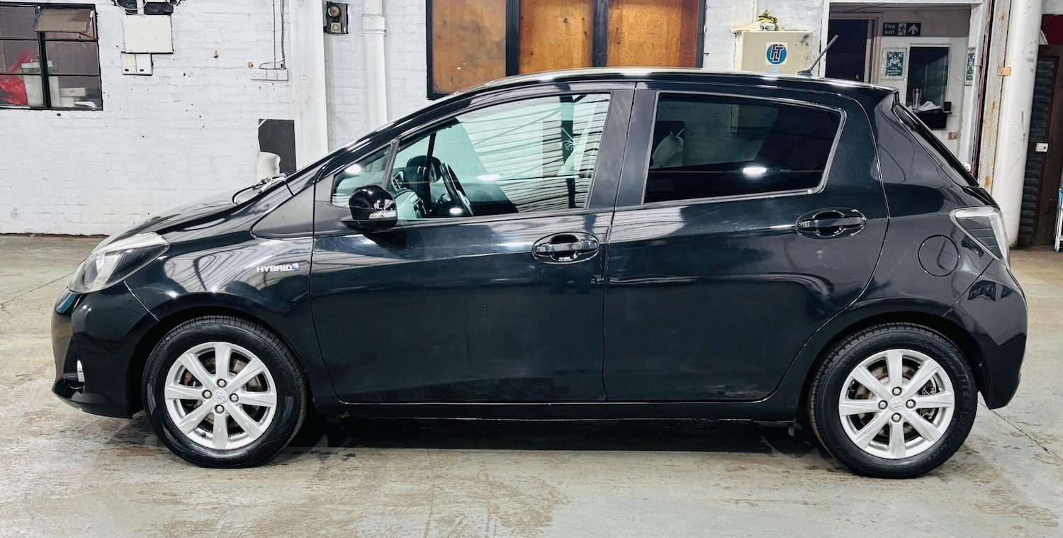 Used Toyota Yaris 2013 for sale - 77585882: Photo 9
