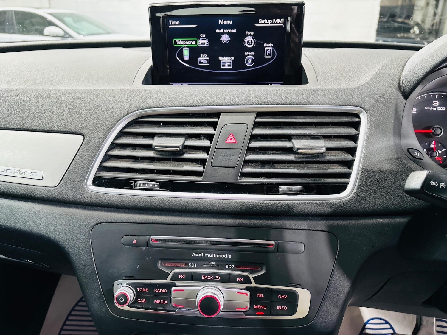 Used Audi Q3 2015 for sale - 76226676: Photo 28