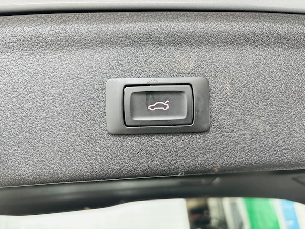 Used Audi Q3 2015 for sale - 76226676: Photo 39
