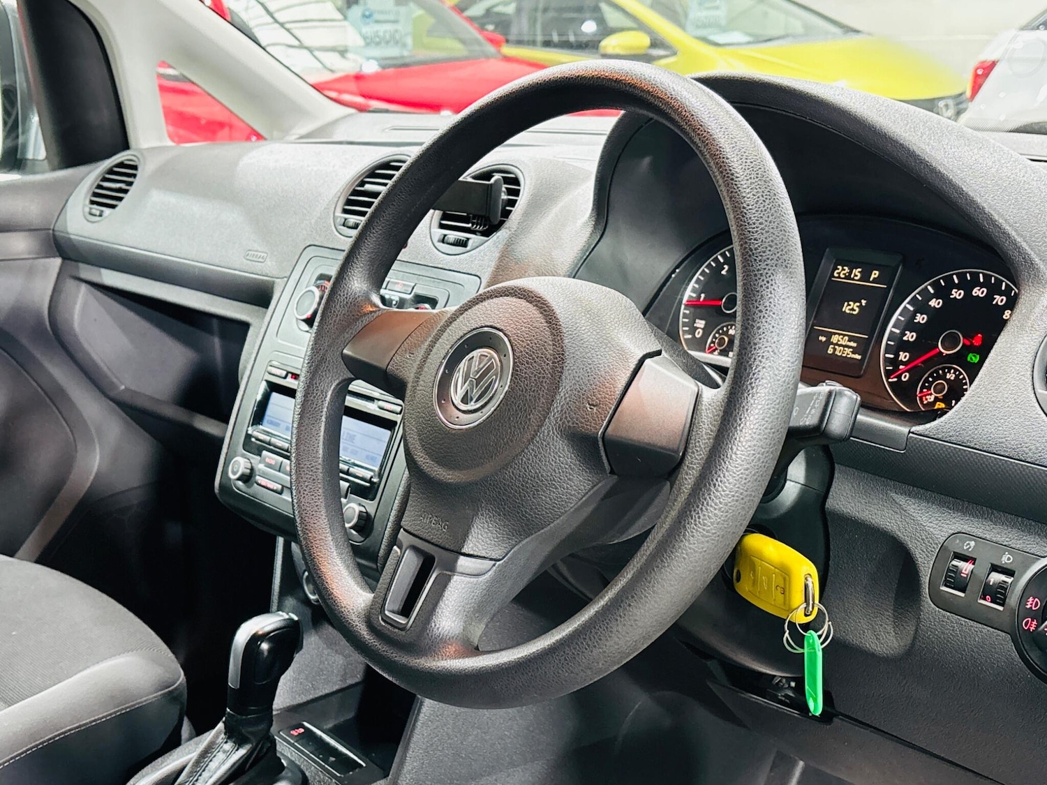 Used Volkswagen Caddy Maxi 2011 for sale - 76441066: Photo 11